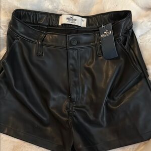 Hollister women Faux Leather Black Shorts